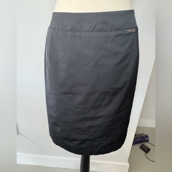 Authentic Vintage Galliano Black Pencil Skirt – IT 42 (US 6/8) – Made in Italy - Picture 14 of 17